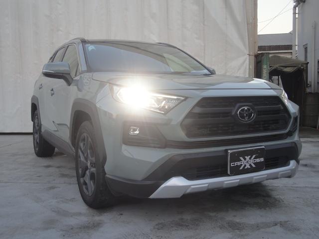 RAV4 アドベンチャー 買取車 禁煙車 サンルーフ ディスプレイオーディオ パワーシート シートベンチレーション パワーバックドア(33枚目)