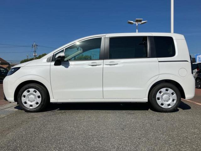 フリード AIR 保証書/純正 8インチ ナビ/ホンダセンシング/両側電動スライドドア/車線逸脱防止支援システム/パーキングアシスト バックガイド/登録済/ヘッドランプ LED/USBジャック 衝突被害軽減システム(2枚目)