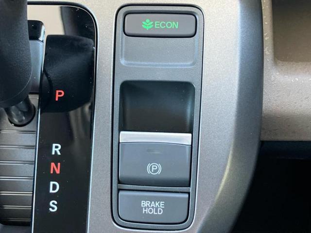 フリード AIR 保証書/純正 8インチ ナビ/ホンダセンシング/両側電動スライドドア/車線逸脱防止支援システム/パーキングアシスト バックガイド/登録済/ヘッドランプ LED/USBジャック 衝突被害軽減システム(30枚目)