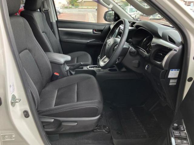 ハイラックス 4WD Z ディスプレイオーディオ10インチ/衝突安全装置/車線逸脱防止支援システム/ドライブレコーダー 360°/ヘッドランプ LED/USBジャック/Bluetooth接続/ETC/EBD付ABS 4WD(5枚目)