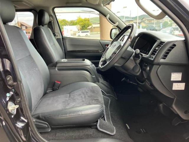 ハイエースバン ロングスーパーGLダークプライム 純正 SDナビ/シート ハーフレザー/ドライブレコーダー 前後/ヘッドランプ LED/USBジャック/Bluetooth接続/HDMI接続/ETC2.0/ABS/バックモニター/フルセグTV ドラレコ(5枚目)