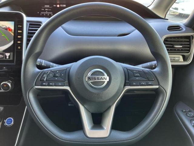 セレナ eパワーXV 新品タイヤ/保証書/純正 9インチ SDナビ/エマージェンシーブレーキ/両側電動スライドドア/アラウンドビューモニター/車線逸脱防止支援システム/ドライブレコーダー 前後/Bluetooth接続(16枚目)