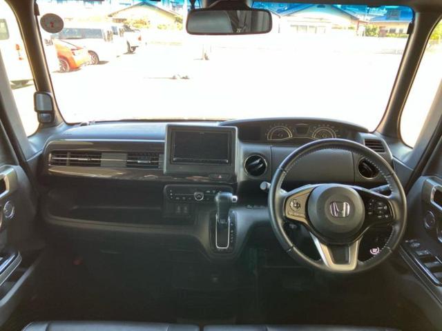 N-BOXカスタム G・Lターボホンダセンシング 新品タイヤ/社外 SDナビ/ホンダセンシング/両側電動スライドドア/シートヒーター 前席/車線逸脱防止支援システム/シート ハーフレザー/パーキングアシスト バックガイド ターボ 衝突被害軽減システム(4枚目)