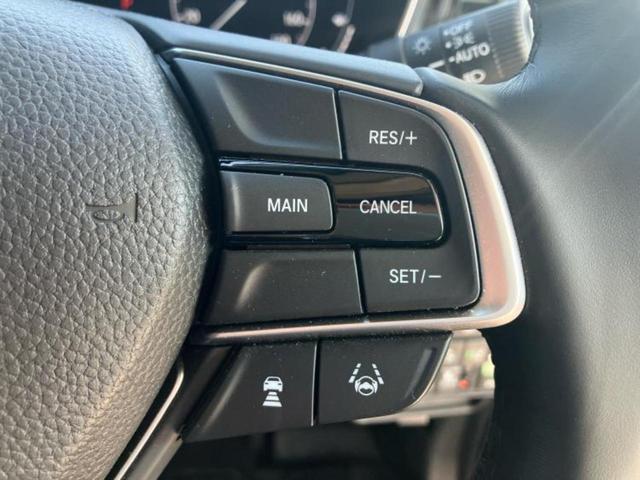 国産車から輸入車まで多様なお客様のニーズのお応えできるように、全国規模で豊富な在庫展開！車のことならＷＥＣＡＲＳへ！