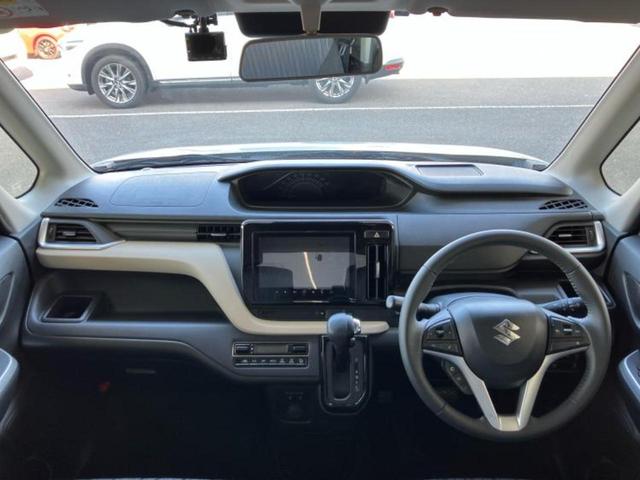 ソリオ ハイブリッドＭＺ　新品タイヤ／保証書／純正　ＳＤナビ／衝突安全装置／両側電動スライドドア／シートヒーター／車線逸脱防止支援システム／ヘッドランプ　ＬＥＤ／ＥＴＣ／ＥＢＤ付ＡＢＳ／横滑り防止装置／アイドリングストップ（4枚目）