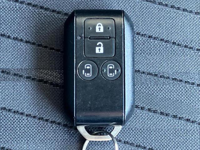 ソリオ ハイブリッドＭＺ　新品タイヤ／保証書／純正　ＳＤナビ／衝突安全装置／両側電動スライドドア／シートヒーター／車線逸脱防止支援システム／ヘッドランプ　ＬＥＤ／ＥＴＣ／ＥＢＤ付ＡＢＳ／横滑り防止装置／アイドリングストップ（25枚目）