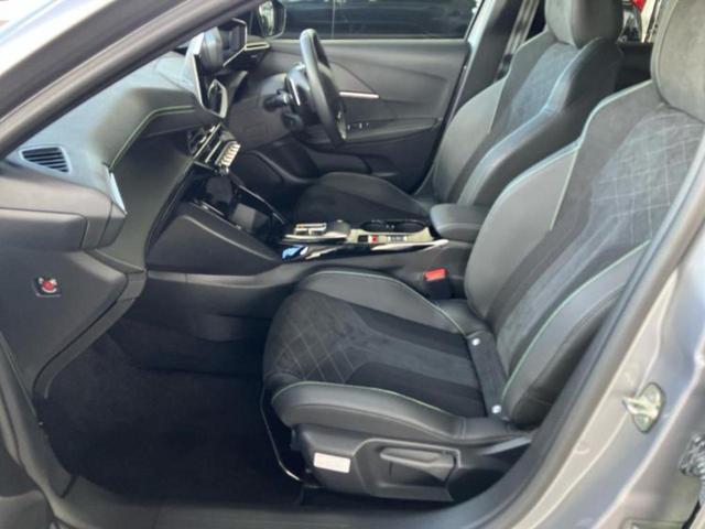 ２０８ ２０８ＧＴプレミアムエディション　パノラマルーフ／保証書／純正　メモリーナビ／衝突安全装置／シートヒーター　前席／車線逸脱防止支援システム／シート　ハーフレザー／ドライブレコーダー　社外／ヘッドランプ　ＬＥＤ　サンルーフ　ターボ（7枚目）