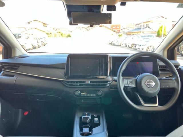 ノート Ｘ９０シュウネンキネンシャ　保証書／純正　９インチ　メモリーナビ／インテリジェントルームミラー／エマージェンシーブレーキ／アラウンドビューモニター／車線逸脱防止支援システム／シート　合皮／ドライブレコーダー　純正　全周囲カメラ（4枚目）