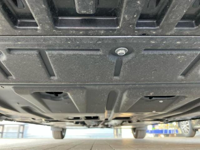 ノート Ｘ９０シュウネンキネンシャ　保証書／純正　９インチ　メモリーナビ／インテリジェントルームミラー／エマージェンシーブレーキ／アラウンドビューモニター／車線逸脱防止支援システム／シート　合皮／ドライブレコーダー　純正　全周囲カメラ（41枚目）