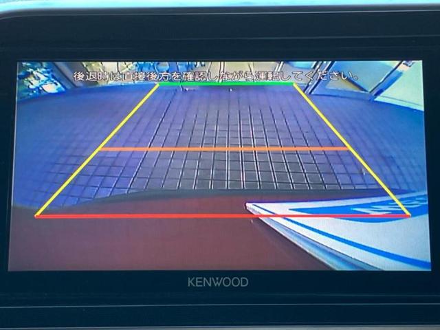 シエンタ Ｇ　保証書／社外　メモリーナビ／後席モニター　社外　９インチ／トヨタセーフティセンス／両側電動スライドドア／ＥＴＣ／ＥＢＤ付ＡＢＳ／横滑り防止装置／アイドリングストップ／バックモニター／フルセグＴＶ（12枚目）