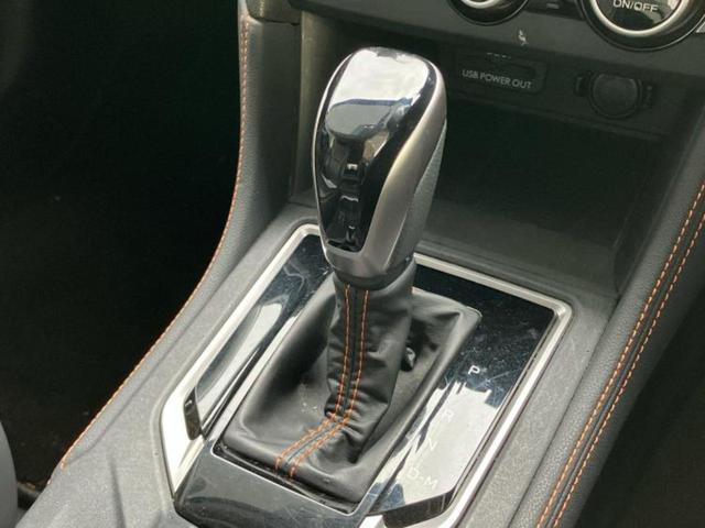 ＸＶ ４ＷＤ２．０ｉ－Ｌアイサイト　保証書／純正　８インチ　メモリーナビ／アイサイト／シートヒーター　前席／車線逸脱防止支援システム／シート　フルレザー／ドライブレコーダー　純正／ヘッドランプ　ＬＥＤ／Ｂｌｕｅｔｏｏｔｈ接続　革シート（18枚目）