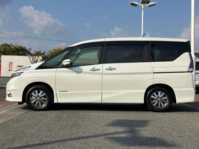 セレナ ｅパワーハイウェイスターＶ　保証書／社外　ＳＤナビ／インテリジェントルームミラー／エマージェンシーブレーキ／両側電動スライドドア／シートヒーター　前席／アラウンドビューモニター／車線逸脱防止支援システム／プロパイロット（2枚目）