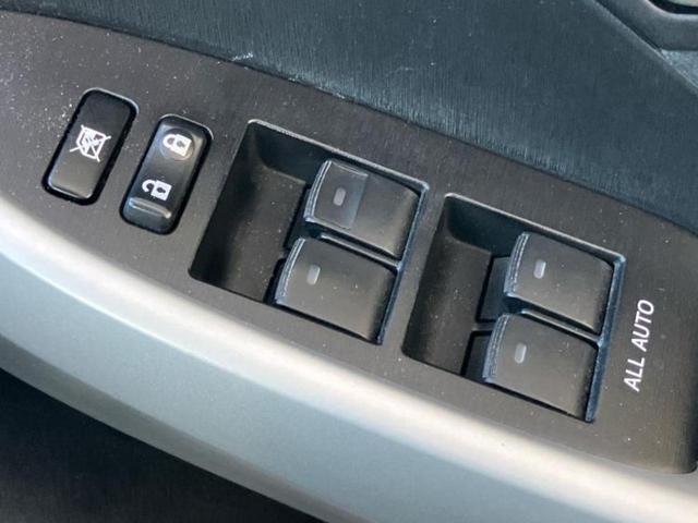 プリウス Ｓ　新品タイヤ／保証書／純正　８インチ　ＨＤＤナビ／ドライブレコーダー　純正／ヘッドランプ　ＨＩＤ／Ｂｌｕｅｔｏｏｔｈ接続／ＥＴＣ／ＥＢＤ付ＡＢＳ／横滑り防止装置／アイドリングストップ／バックモニター（18枚目）
