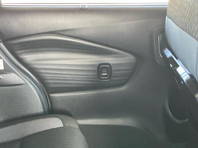 ソリオバンディット バンディットハイブリッドMV 保証書/純正 9インチ メモリーナビ/デュアルカメラブレーキサポート(スズキ)/両側電動スライドドア/シートヒーター 前席/全方位モニター/車線逸脱防止支援システム/ドライブレコーダー 前後 ドラレコ(24枚目)