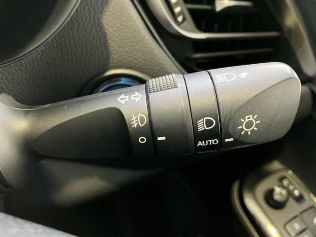 C-HR G 新品タイヤ/保証書/ディスプレイオーディオ8インチ/トヨタセーフティセンス/シートヒーター 前席/パノラミックビューモニター/車線逸脱防止支援システム/シート ハーフレザー 衝突被害軽減システム(14枚目)