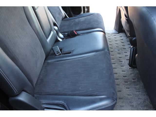 フリードハイブリッド ジャストセレクション　フルセグナビ　バックカメラ　左右パワースライドドア　スマートキー二個　オートライトＨＩＤ　ＥＴＣ　純正アルミ（27枚目）