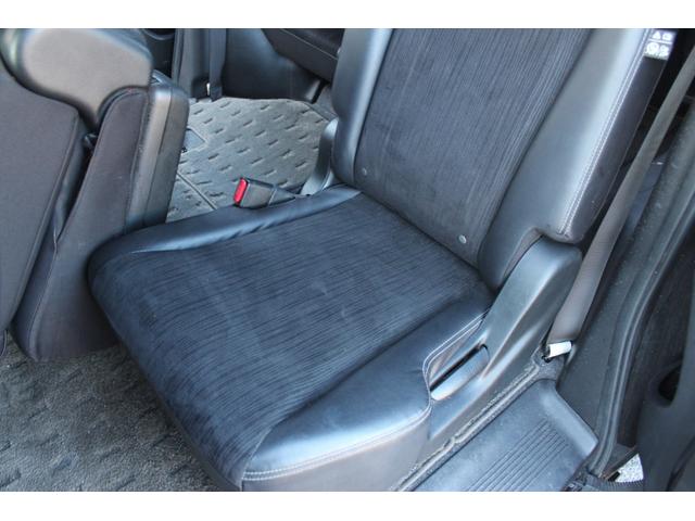 フリードハイブリッド ジャストセレクション　フルセグナビ　バックカメラ　左右パワースライドドア　スマートキー二個　オートライトＨＩＤ　ＥＴＣ　純正アルミ（39枚目）