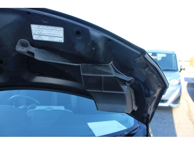 フリードハイブリッド ジャストセレクション　フルセグナビ　バックカメラ　左右パワースライドドア　スマートキー二個　オートライトＨＩＤ　ＥＴＣ　純正アルミ（57枚目）