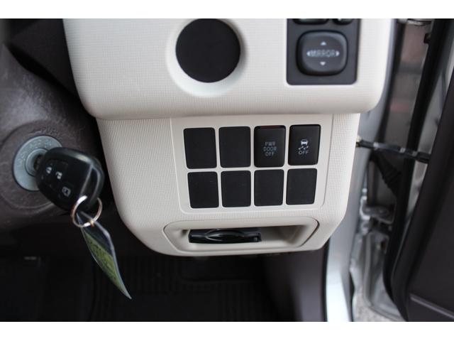 スペイド Ｆ　走行５．６万キロ　禁煙車　バックカメラ　ブルートゥース　ディスプレーオーディオ新品装着　ＨＩＤオートライト　ＥＴＣ（19枚目）