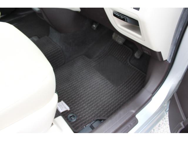 スペイド Ｆ　走行５．６万キロ　禁煙車　バックカメラ　ブルートゥース　ディスプレーオーディオ新品装着　ＨＩＤオートライト　ＥＴＣ（27枚目）