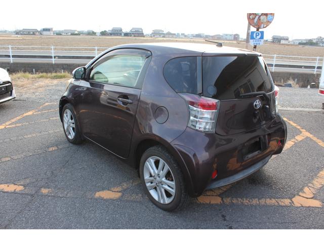 TOYOTA IQ 130G LEATHER PACKAGE