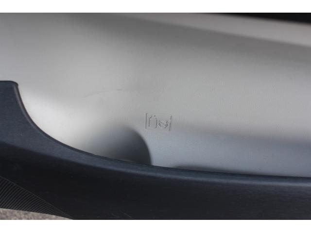 TOYOTA IQ 130G LEATHER PACKAGE