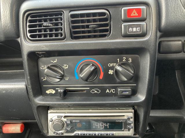アクティトラック ＳＤＸ　４ＷＤ　５速マニュアル　エアコン　パワステ　タイミングベルト交換済み　ラジオ（5枚目）