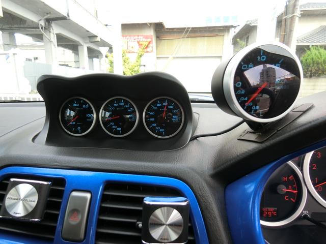 WRX STi 6MTターボ4WD エアロ17AWブリッツ車高調FGKマフラー Rスポイラー HKSエアクリ タワーバー サクションパイプ EVC ワークスベルクイックリリース ブレンボキャッパー オートメーター(14枚目)