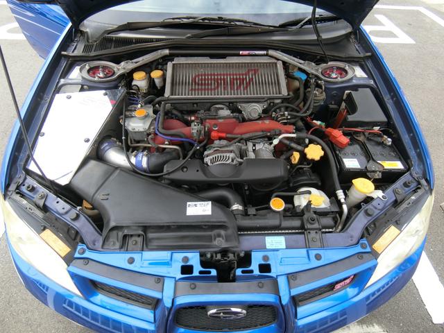 WRX STi 6MTターボ4WD エアロ17AWブリッツ車高調FGKマフラー Rスポイラー HKSエアクリ タワーバー サクションパイプ EVC ワークスベルクイックリリース ブレンボキャッパー オートメーター(20枚目)