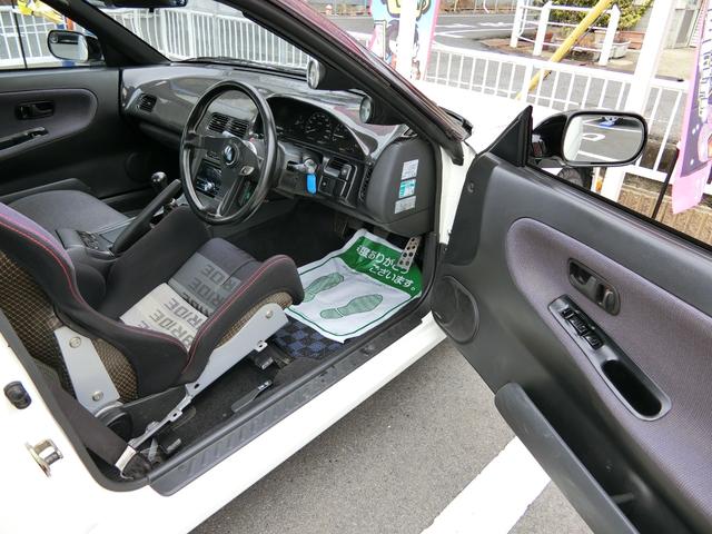 タイプIII 5MT ターボ SR20エンジン エアロ 外品16AW テイン車高調 外品マフラー エアクリ ブースト計 モモステ バケットシート CD フル装備 タイミングチェーン式(12枚目)