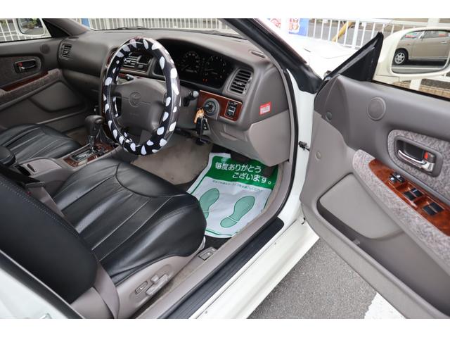 アバンテロードリー 外品フルエアロ 外品19AW 車高調 外品マフラー 外品LEDテール HID 革調シートカバー メモリーナビ フルセグTV CD DVD再生 ウーハー パワーシート キーレス ETC(13枚目)