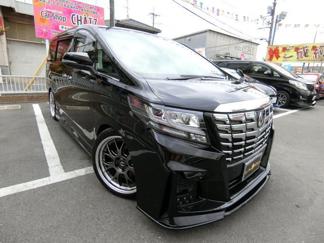 アルファード トヨタ ２ ５ｓ ｃパッケージ エイムゲインフルエアロ ２０ａｗ 車高調 ｌｅｄ フォグ キャリパーカバー ｐｗバックドア 両側ｐｗドア アルパイン１１型ナビフルセグ バックカメラ １０型後席モニター ウーハー 半本革 スマートキー 岡山県 ２ ５ｓ
