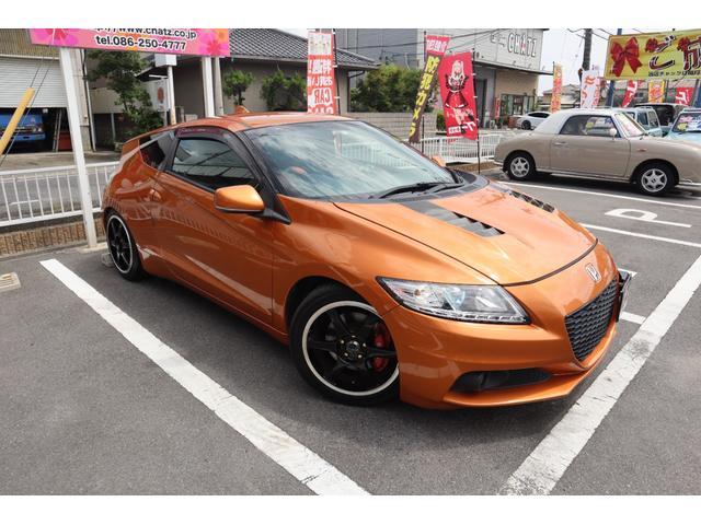 ＣＲ－Ｚ α　６ＭＴ　外ボンネット　ＡＶＳ１７ＡＷ　車高調　ＬＥＤライト　ＨＩＤフォグ　ブレンボキャリパー　３連メーター　レカロ席　ナビフルセグＢカメラ　ドラレコ　レーダー　クルコン　カーテン　サブウーハー　Ｓキー（3枚目）