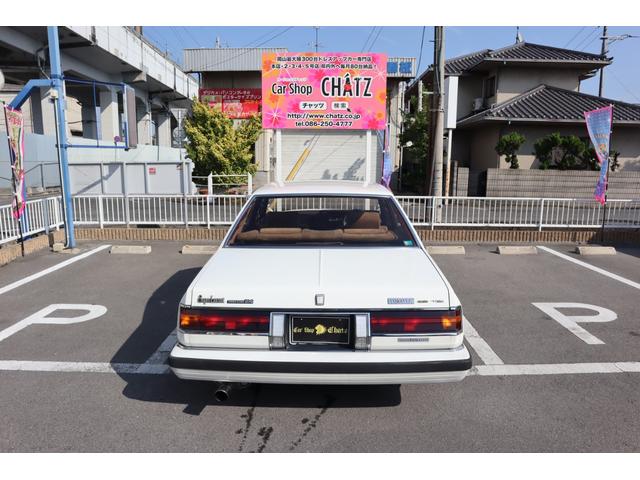 TOYOTA CRESTA SUPER LUCENT TWINCAM 24 | 1983 | WHITE | km TOYOTA CRESTA SUPER LUCENT TWINCAM 24 | 1983 | WHITE | km