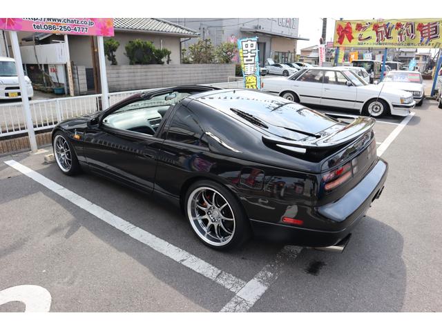 フェアレディＺ ３００ＺＸ　Ｔバールーフ　５ＭＴ　ＷＯＲＫ１８ＡＷ　テイン車高調　外品マフラー　リアスポイラー　ＨＩＤ　フォグ　ナビＴＶ　ＤＶＤ再生　ＥＴＣ　ハンドルカバー　ＰＳ　ＰＷ　エアコン　エアバック　Ｈ２６タイベル交換済（7枚目）