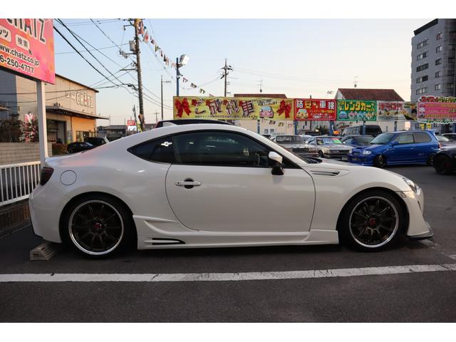 ＢＲＺ Ｓ　６ＭＴ　外品フルエアロ　ＷＯＲＫ１８ＡＷ　車高調　エイムゲインマフラー　ＬＥＤ＆フォグ　タワーバー　ナビフルセグＢカメラ　ＤＶＤ再生　ドラレコ　クルコン　スマートキー　ＥＴＣ　横滑り防止　Ｔチェーン式（4枚目）