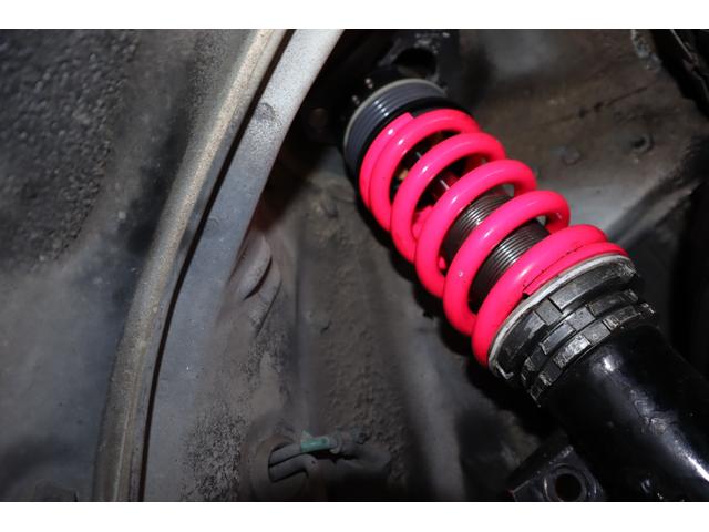 マークII グランデＧ　パール全塗装　載替公認５ＭＴ　Ｈ／Ｔ純Ｆリップ　ＡＰタイプＳステップ　Ｒスカート　ＳＳＲ　９Ｊ・Ｒ１０Ｊ　車高調　外マフラー　２層ラジエーター　ＬＳＤ　ＥＣＵ　Ｈ２８タイベル交換　エアコン　外エアクリ（23枚目）