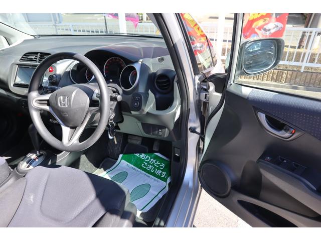 ドレスアップした車の後付部品などですが中古の為、全て現状でお渡しします。保証はありません。気になるものは動作確認しますので事前に聞いて下さい。