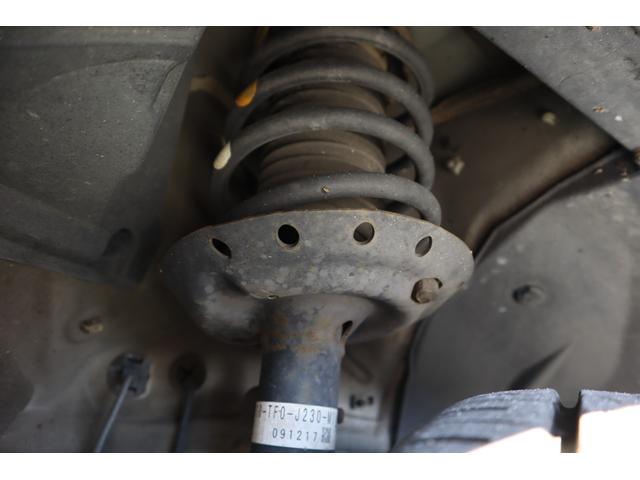 当店では成約後に、外注整備工場に点検・整備を出しています。地域で最も信頼できる仕事ができる所です！更に厳正なる走行テスト！安全・安心をテーマに納車も自宅まで気持ちよくお運びします！当店にお任せ下さい♪