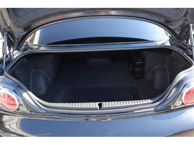 RX-8 タイプS スポーツプレステージリミテッド 6MT 外品フルエアロ フェンダー アイライン 外品18インチAW 車高調 外品マフラー 白革シート パワーシート TEIN減衰調整コントローラー ボンネットダンパー HDDナビ ETC CD・DVD(9枚目)