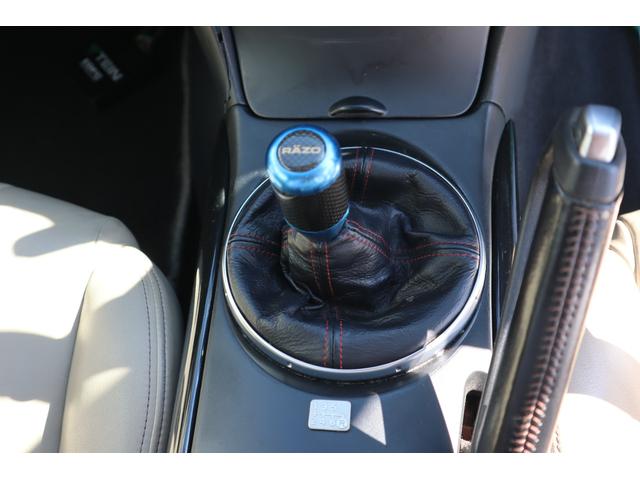 RX-8 タイプS スポーツプレステージリミテッド 6MT 外品フルエアロ フェンダー アイライン 外品18インチAW 車高調 外品マフラー 白革シート パワーシート TEIN減衰調整コントローラー ボンネットダンパー HDDナビ ETC CD・DVD(16枚目)