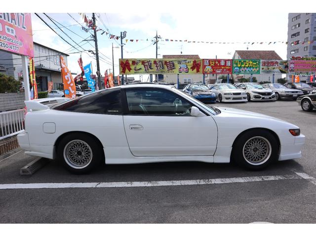 180SX タイプX シルエイティ仕様(Fバンパーフェンダー・ボンネット・ヘッドライト) 5MT ターボ S・Rエアロ Rウイング SSRアルミ 車高調 HKSマフラー MOMOステ BRIDEセミバケ Bluetooth(4枚目)