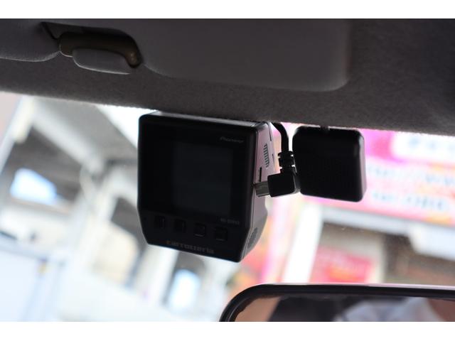 180SX タイプX シルエイティ仕様(Fバンパーフェンダー・ボンネット・ヘッドライト) 5MT ターボ S・Rエアロ Rウイング SSRアルミ 車高調 HKSマフラー MOMOステ BRIDEセミバケ Bluetooth(19枚目)