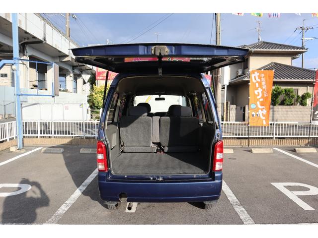 エブリイワゴン ジョイポップターボ　５ＭＴ　ターボ　フルタイム４ＷＤ　メモリーナビ　ＣＤ再生　両側スライドドア　ハイルーフ　パワステ　エアバック　ＡＢＳ　キーレス　タイミングベルト１度交換済み　車検Ｒ９．６（9枚目）