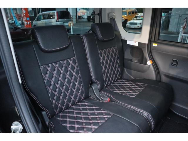 タント カスタムＲＳ　トップエディションＳＡＩＩ　ターボ　フル装備　メモリーナビ　フルセグ　ＤＶＤ再生　Ｂｌｕｅｔｏｏｔｈ　Ｂカメラ　革調シート　スタッドレス　ＥＴＣ　衝突軽減ブレーキ　アイドリングストップ　両側ＰＳＤ　レーンキーピング　スマートキー（10枚目）