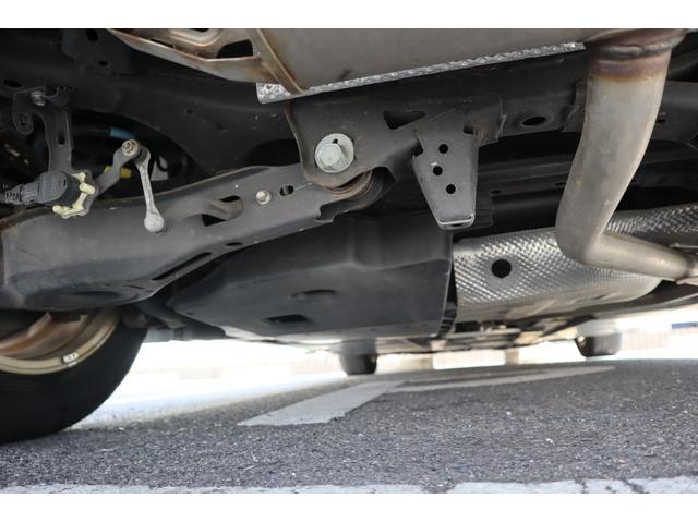 プリウス Ｓ　メモリーナビ　フルセグＴＶ　ＤＶＤ　Ｂｌｕｅｔｏｏｔｈ　ドラレコ　バックカメラ　ＥＴＣ　プリクラッシュ　クルコン　レーンキーピング　クリアランスソナー　電光プレート　Ｔチェーン式　車検令和９年９月（22枚目）