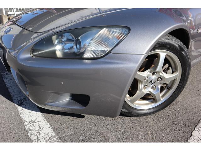 Ｓ２０００ ベースグレード　６ＭＴ　ＶＴＥＣ　電動オープン幌　ディスプレイオーディオ　Ｂｌｏｕｅｔｏｏｔｈ　ＥＴＣ　ブラックハーフレザーシート　ＨＩＤライト　キーレス　純正１６インチＡＷ　エアコン　タイミングチェーン式（26枚目）