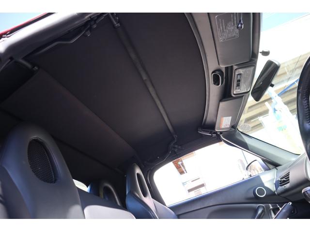 Ｓ２０００ ベースグレード　６ＭＴ　ＶＴＥＣ　電動オープン幌　ディスプレイオーディオ　Ｂｌｏｕｅｔｏｏｔｈ　ＥＴＣ　ブラックハーフレザーシート　ＨＩＤライト　キーレス　純正１６インチＡＷ　エアコン　タイミングチェーン式（31枚目）