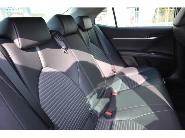 カムリ ＷＳ　ＴＯＭ’Ｓ仕様　エアロパーツ　外トランクスポイラー　外品１９ＡＷ　ＢＬＩＴＺ車高調　パノラマルーフ　黒半革　Ｐシート　ＥＴＣ　ＡＬＰＩＮＥ９インチナビ　フルセグ　ＤＶＤ　バックカメラ　記録簿　クルコン（10枚目）
