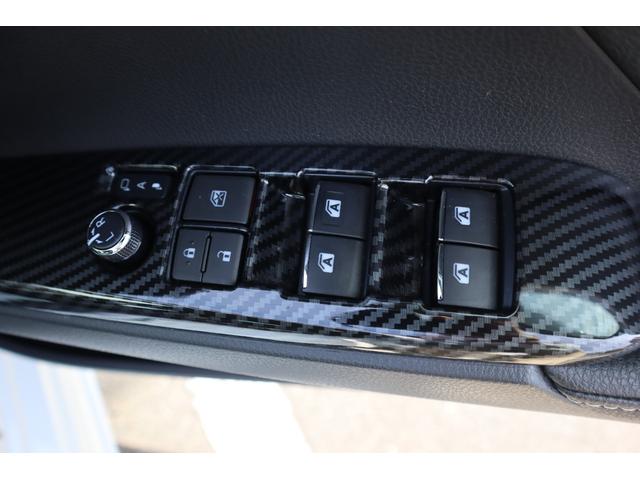 カムリ ＷＳ　ＴＯＭ’Ｓ仕様　エアロパーツ　外トランクスポイラー　外品１９ＡＷ　ＢＬＩＴＺ車高調　パノラマルーフ　黒半革　Ｐシート　ＥＴＣ　ＡＬＰＩＮＥ９インチナビ　フルセグ　ＤＶＤ　バックカメラ　記録簿　クルコン（29枚目）